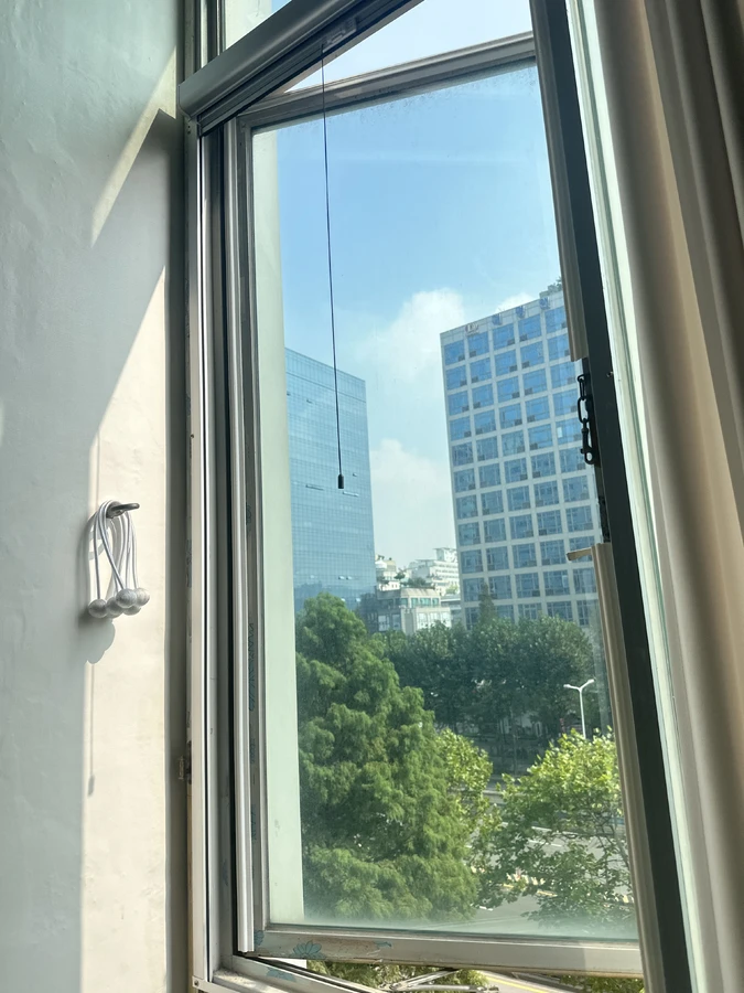 캐시먼트 창문