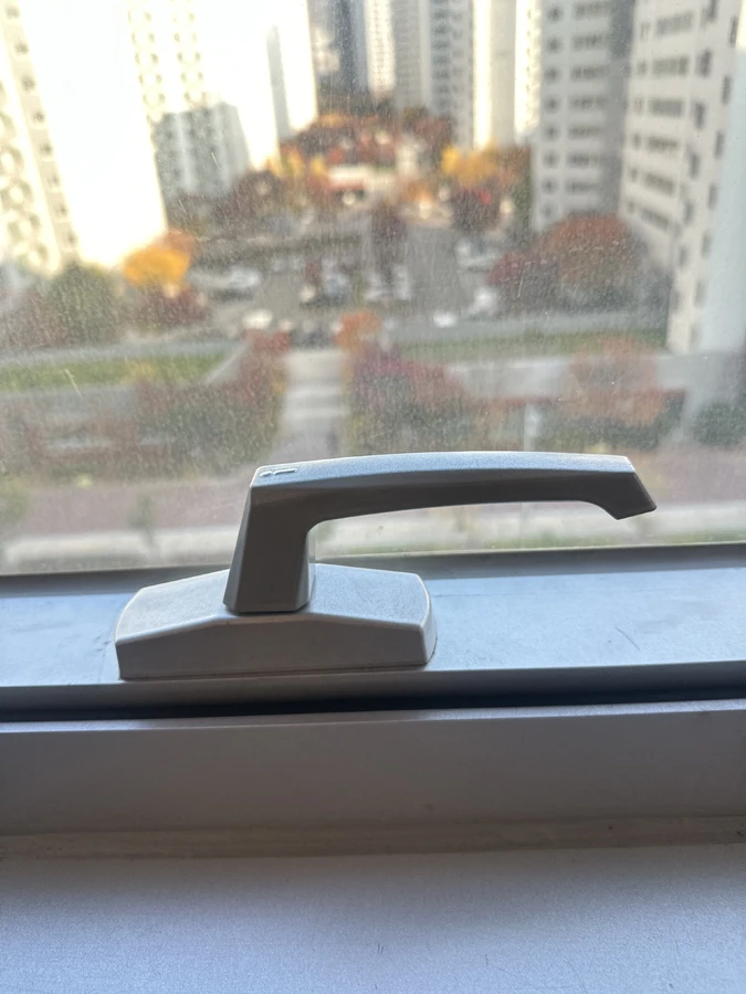 창문 손잡이
