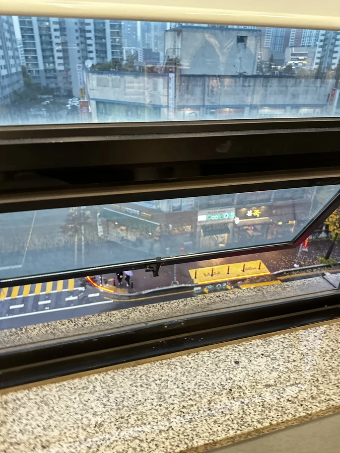 프로젝트 창문