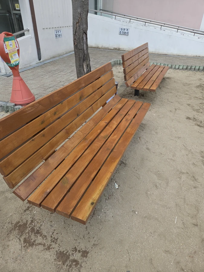 나무의자