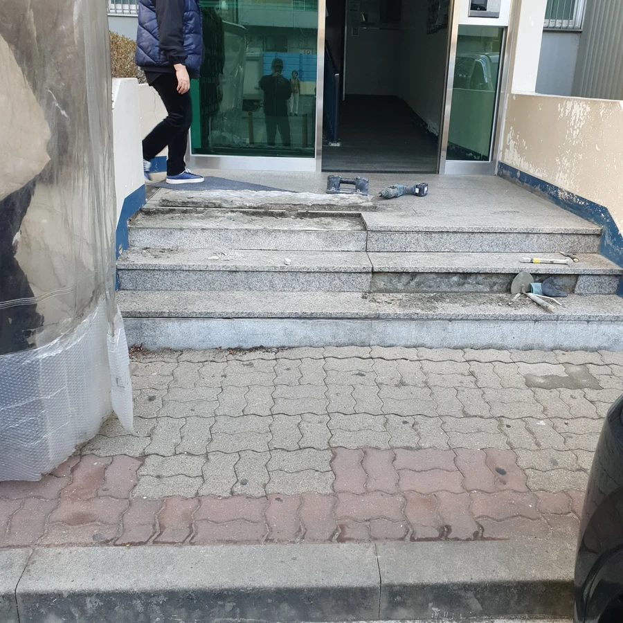 계단,바닥대리석 하자 부분보수