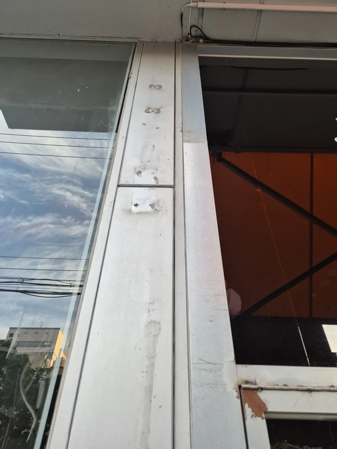 알루미늄 복합 판넬 부분교체