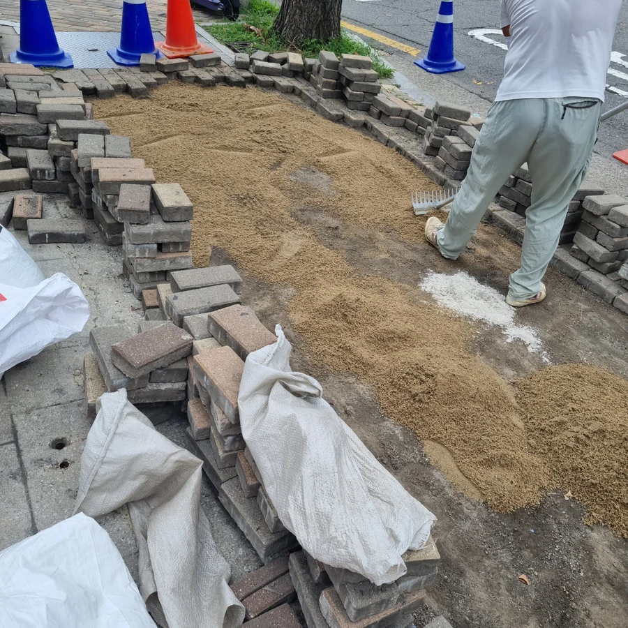 보도블럭 차량진출입로 설치및 원상복구