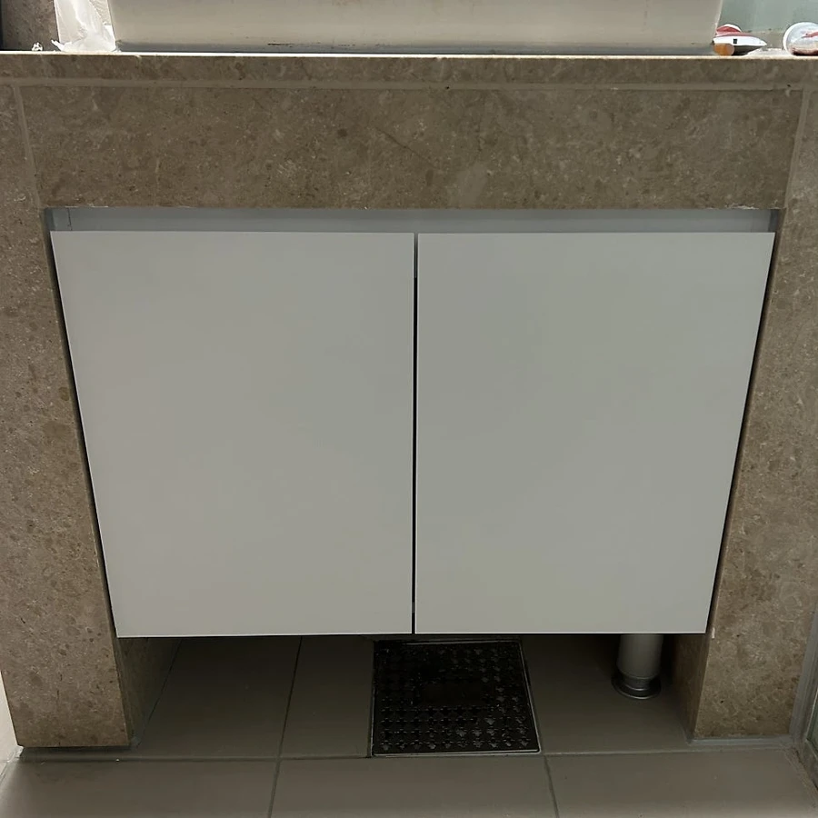 욕실수납장
