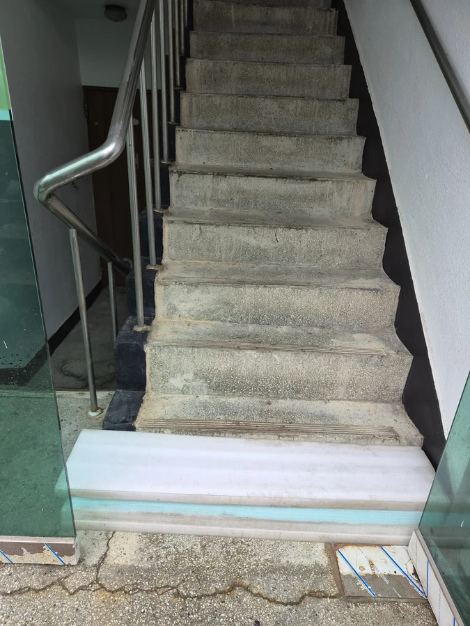 계단,핸들레일 수리