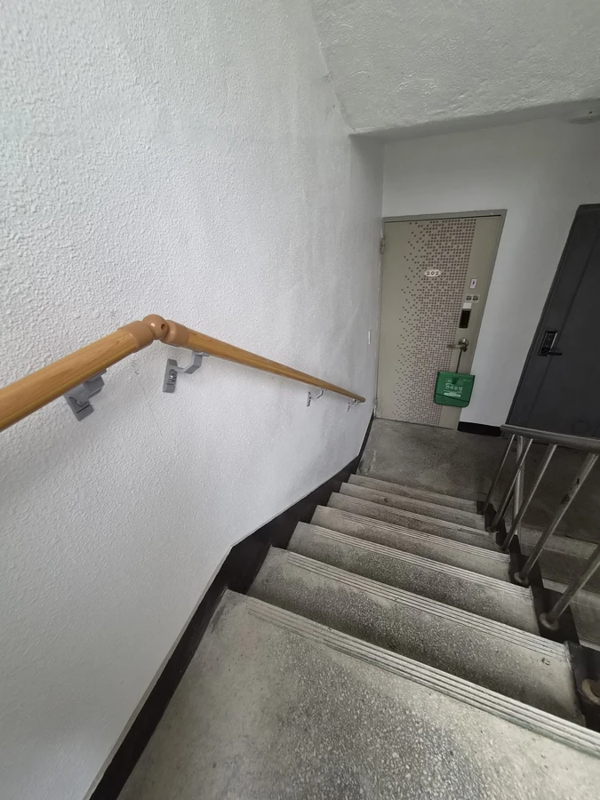 계단,핸들레일 수리