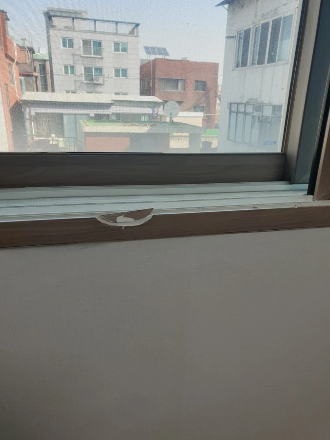 복원( 마루 걸레받이)  -> 세부에 포함 문틀 원목 깨진타일
