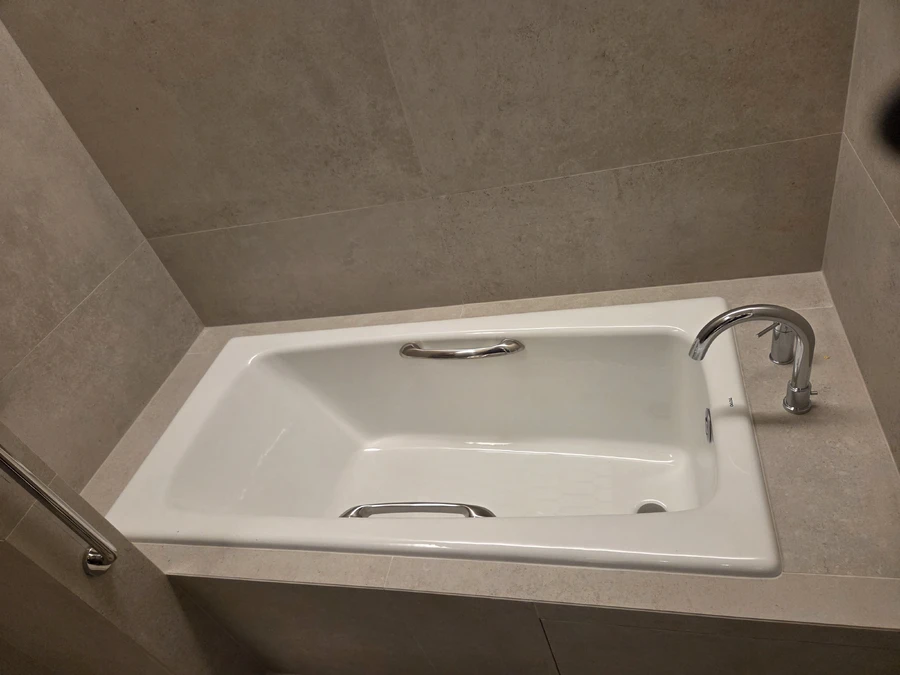 양양 설해원 주물욕조및 각종위생도기 설치(현재 진행중)