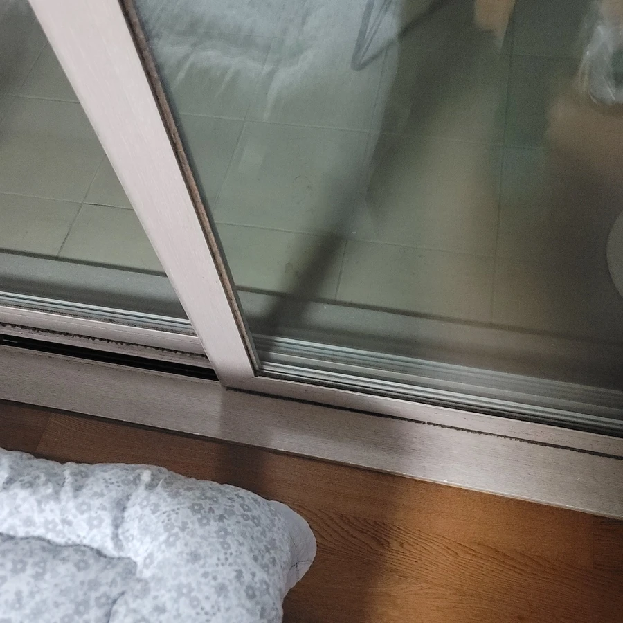 포켓도어수리