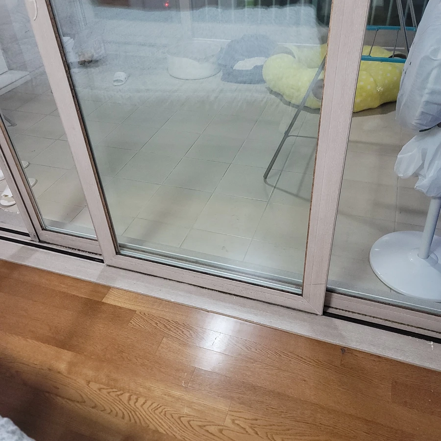 포켓도어수리