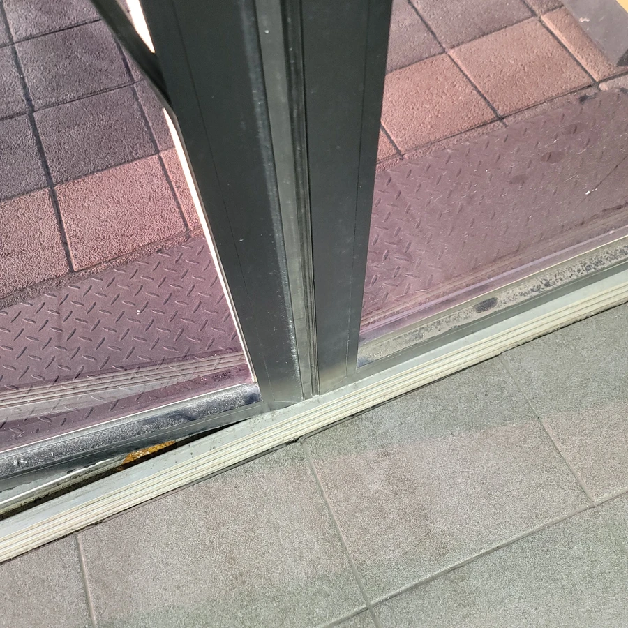 포켓도어수리