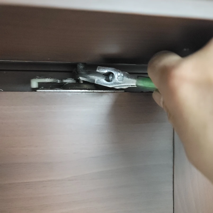 포켓도어수리