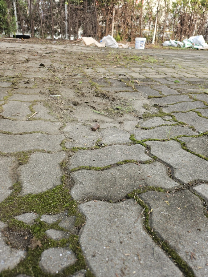 광장 침하 구간 긴급 보수 시공 전