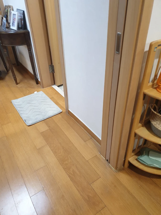 문틀수리