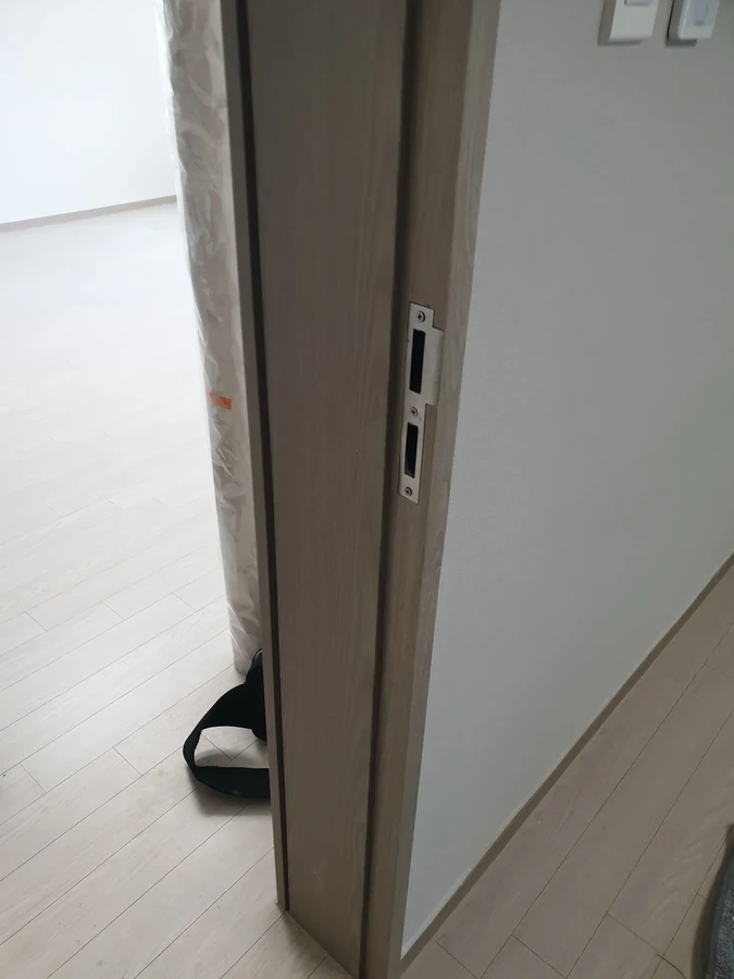 문틀수리