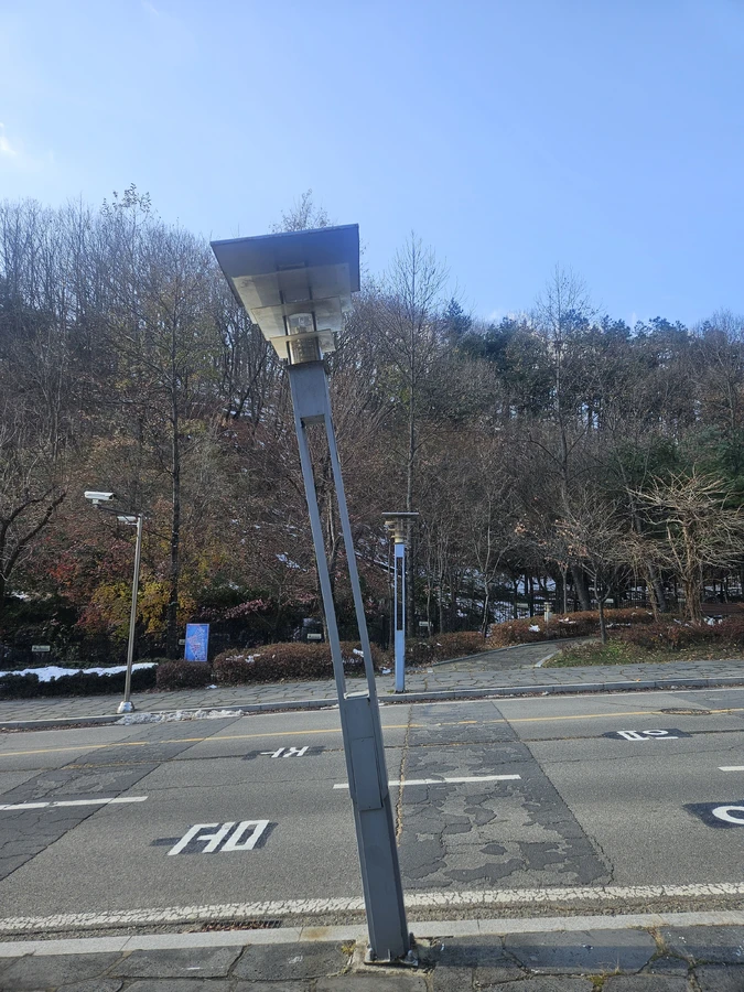 가로등 기둥파손 수리교체