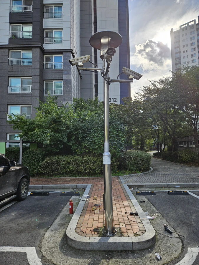 가로등 기둥파손 수리교체