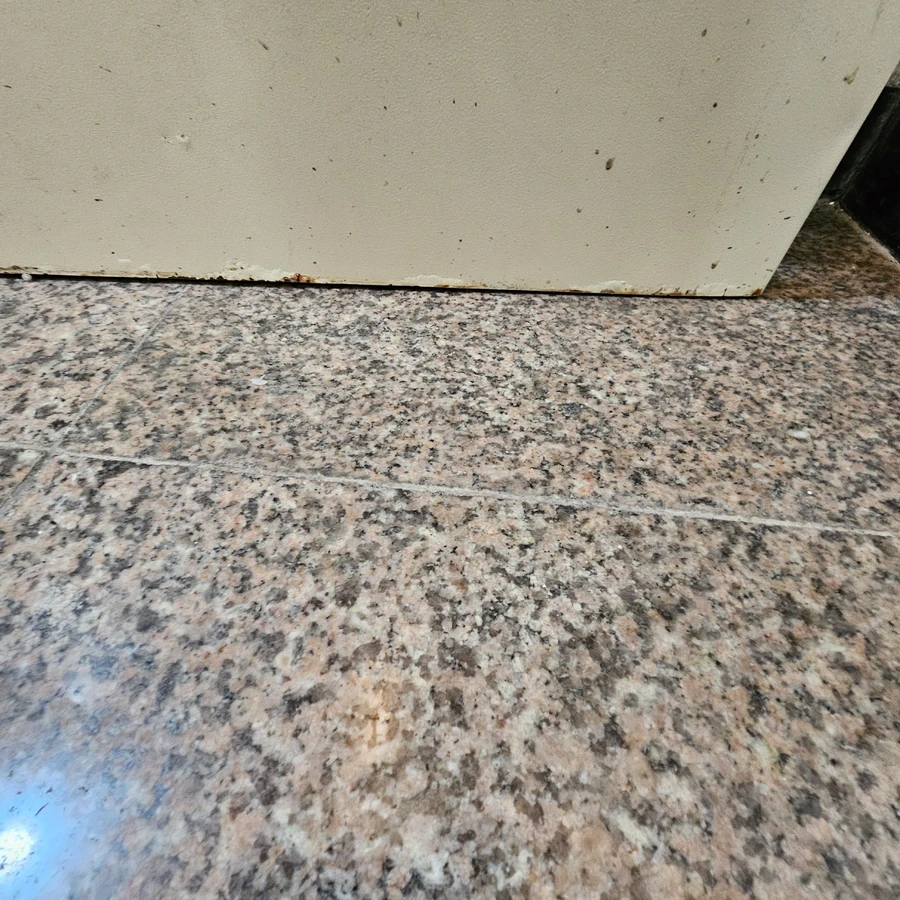철문수리