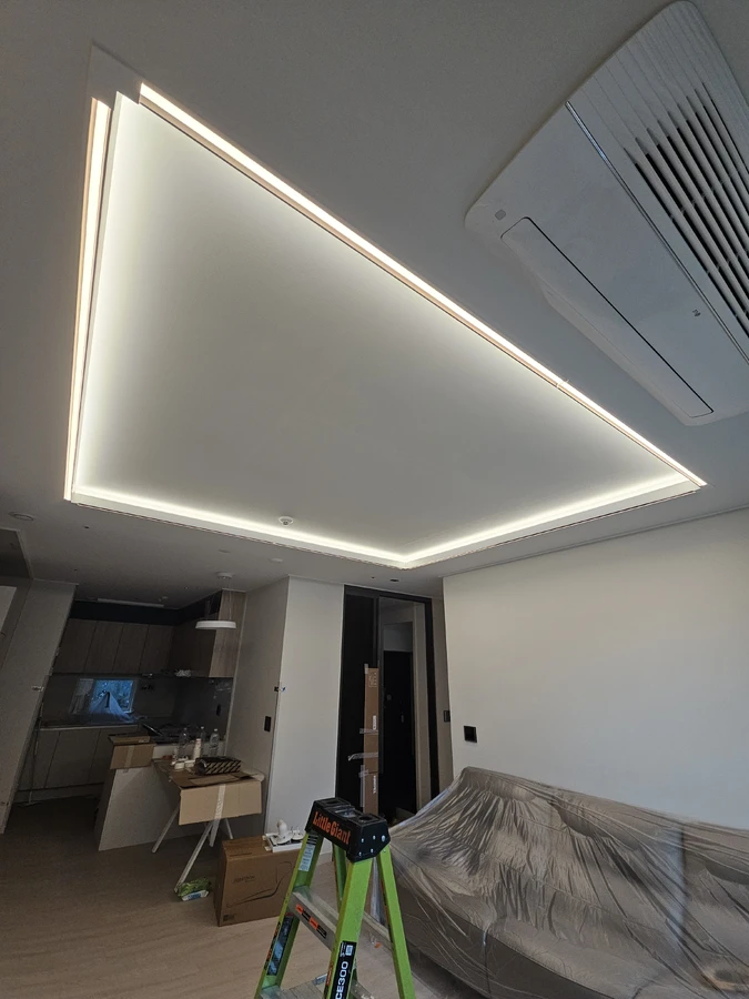 인테리어 간접조명 시공 전 — 올림픽파크포레온 / 에어라트론 전문설치 / 전선없는 곳에 실링팬 설치하기