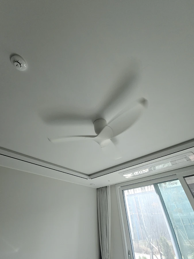 인테리어 간접조명 시공 후 — 올림픽파크포레온 / 에어라트론 전문설치 / 전선없는 곳에 실링팬 설치하기