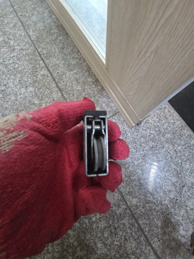 문짝몰딩걸레받이