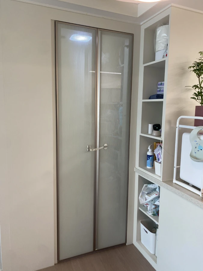 수납장문설치
