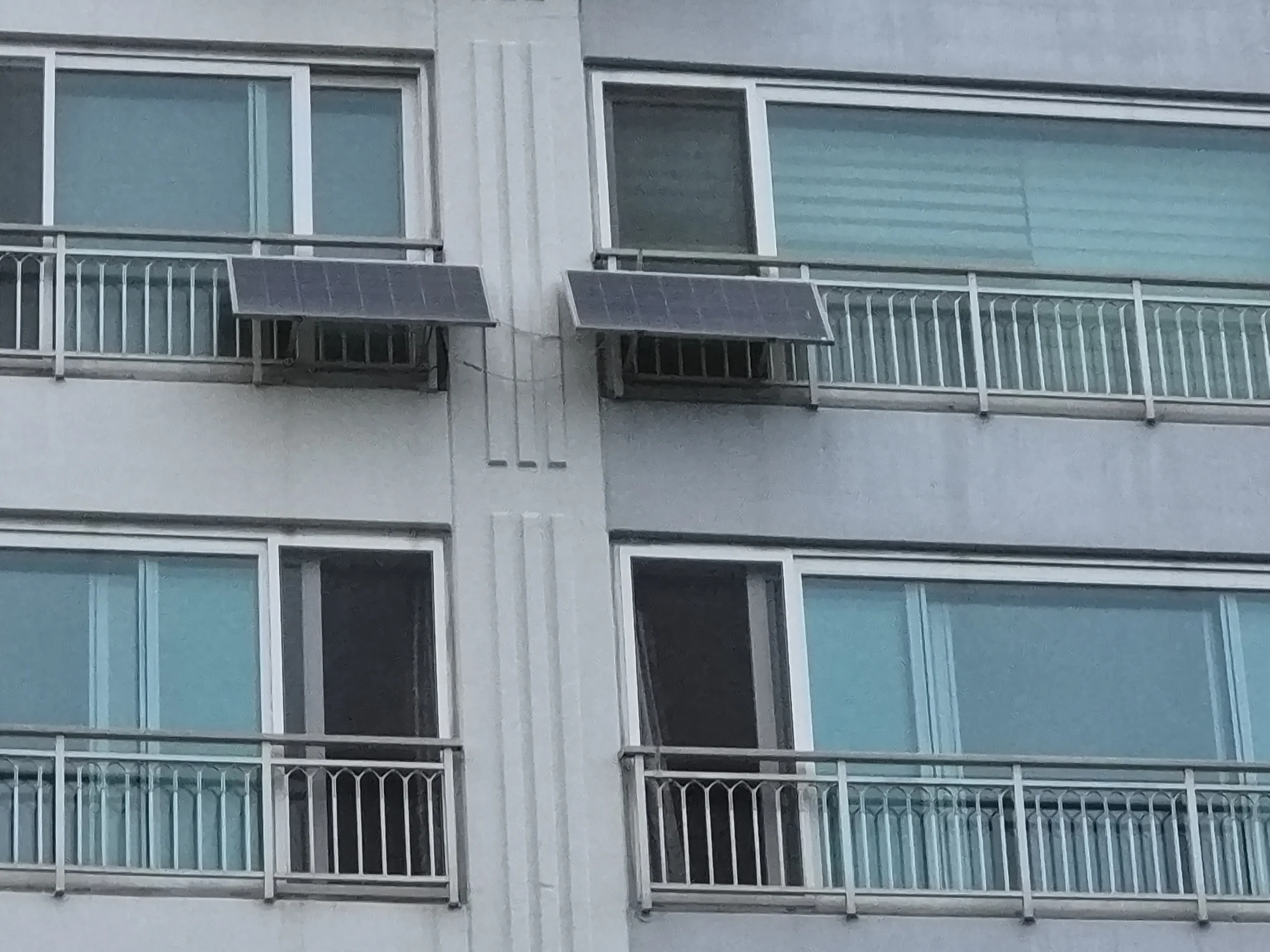 시공 전 - 구리 아파트 싱크대 누수·방문 처짐·욕실 줄눈, 쌓인 하자 하루에 정리 집사원