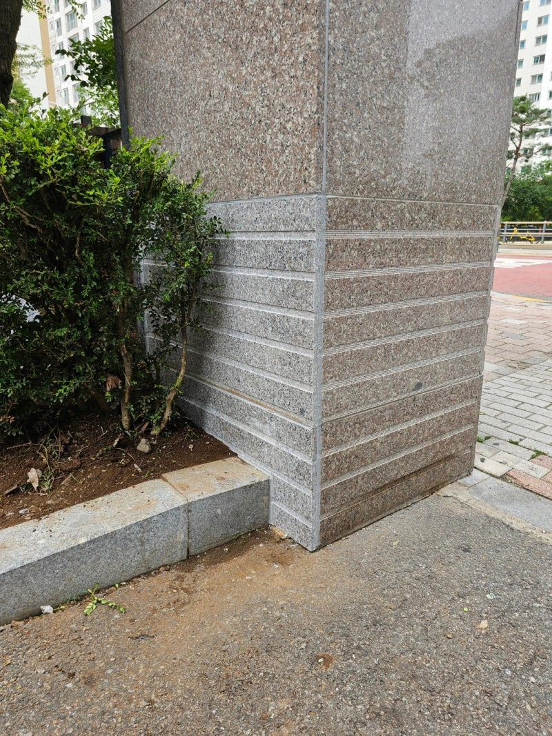 연수구 화강석 보수 현장