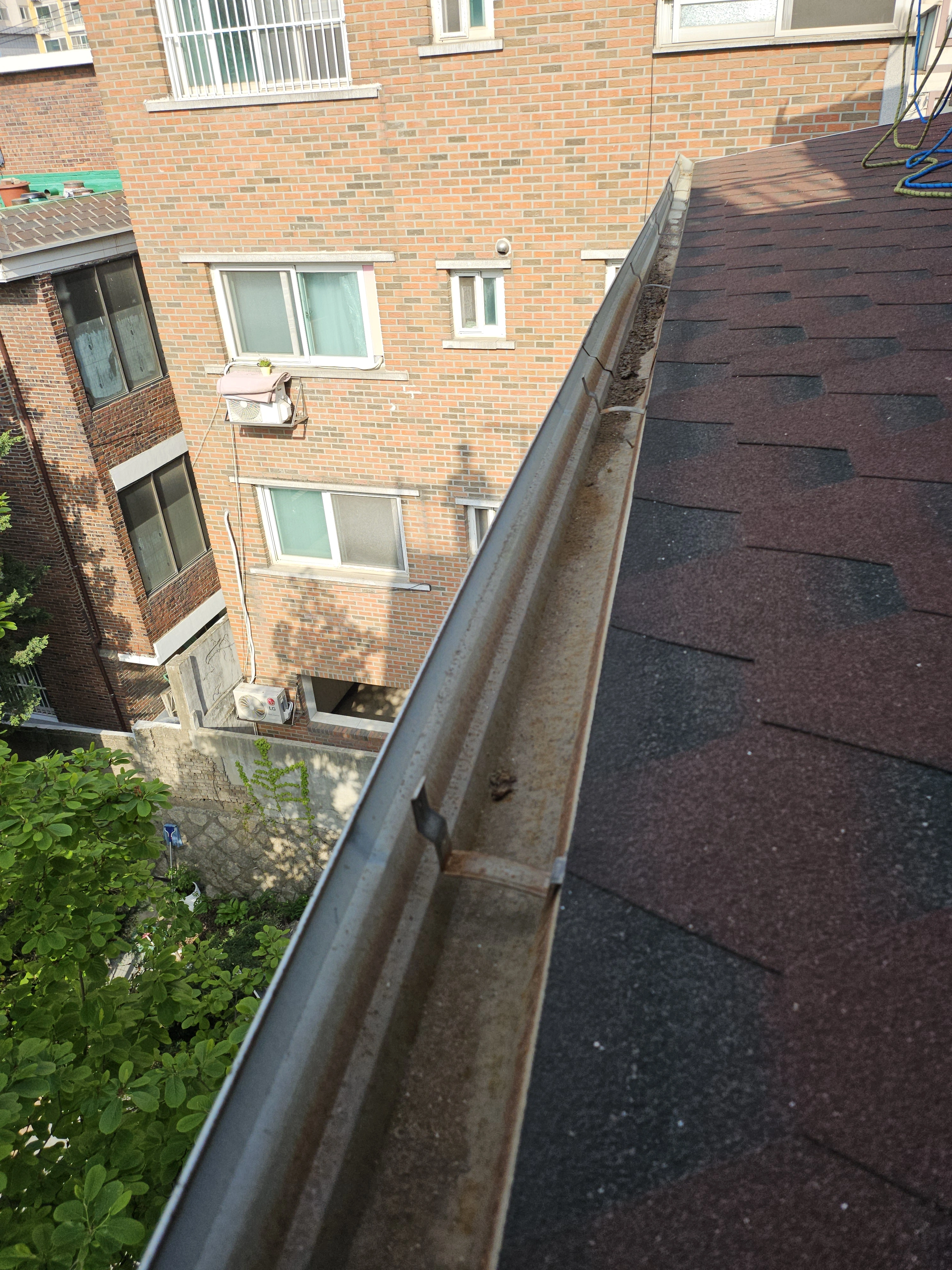 시공 후 - 우수관 연결부 파손 전체 교체