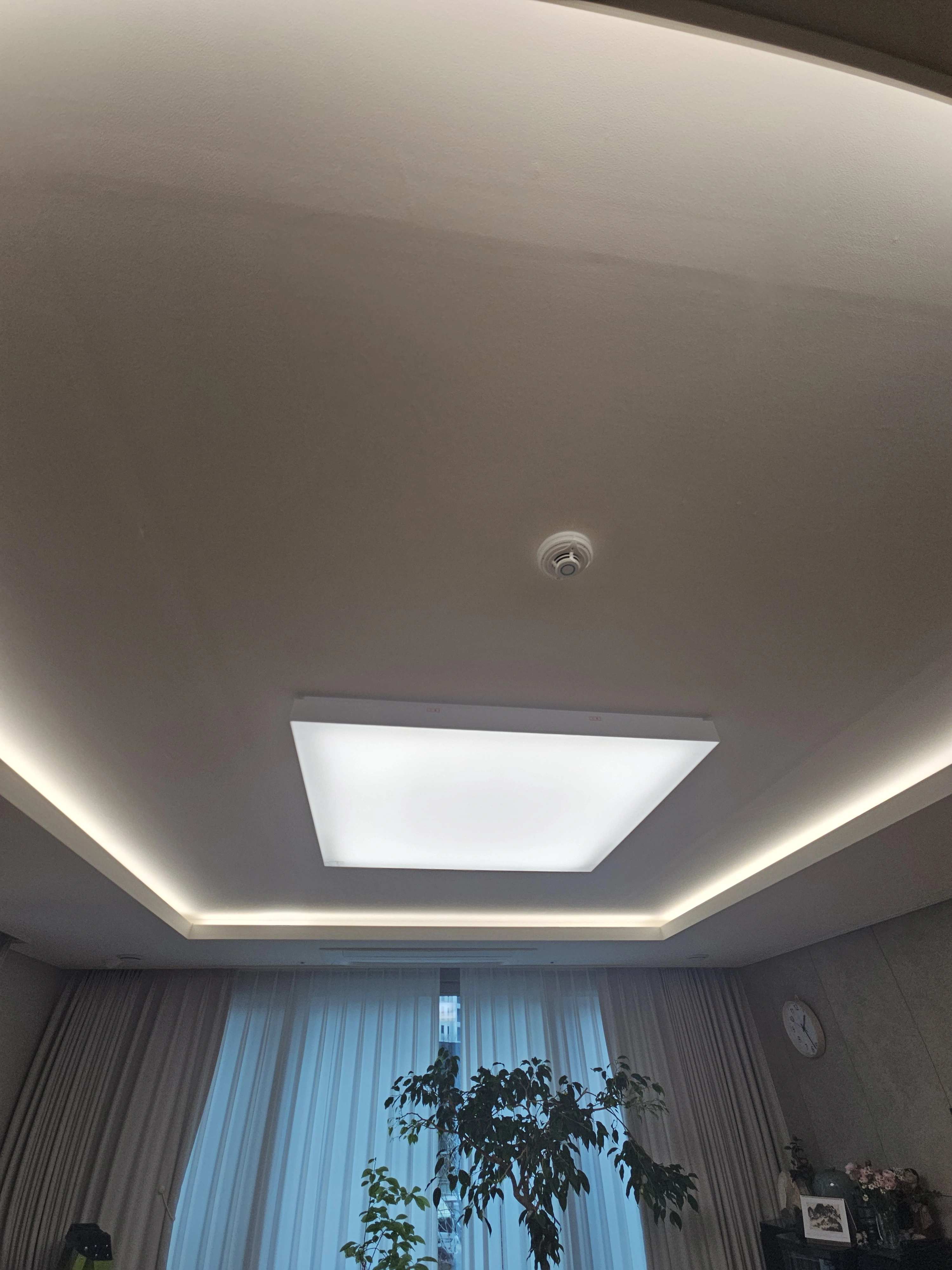 서울 아파트 간접조명 시공 전 — 잠실 래미안 아이파크 / 커튼박스조명 / 커튼박스간접조명